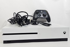  Konsola Xbox One S