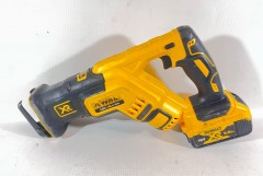 Piła szablasta dewalt dcs367