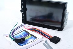 Radio samochodowe 7108B Bluetooth komplet