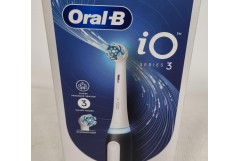 Szczoteczka magnetyczna ORAL-B iO 3