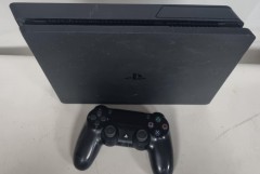Konsola Sony PlayStation 4 500GB